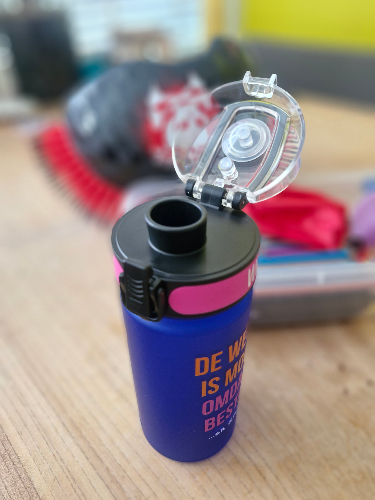 Drinkfles 'De wereld is mooier omdat jij bestaat' - 500 ML
