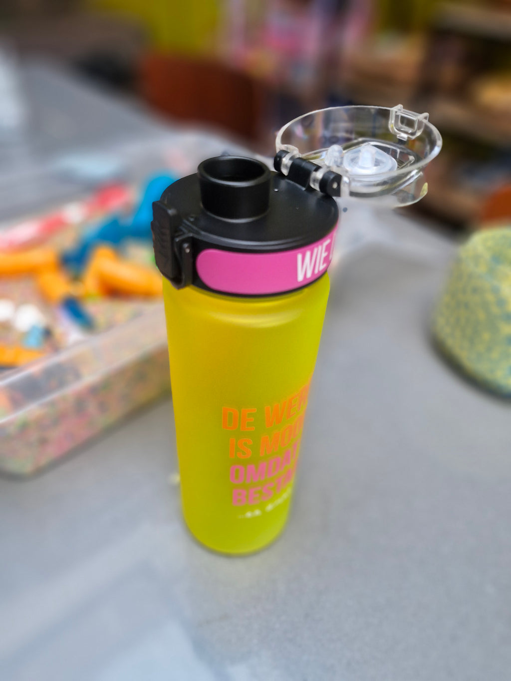 Drinkfles 'De wereld is mooier omdat jij bestaat' - 750 ML